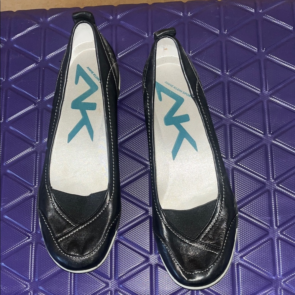 Anne Klein Black Women's Flats
